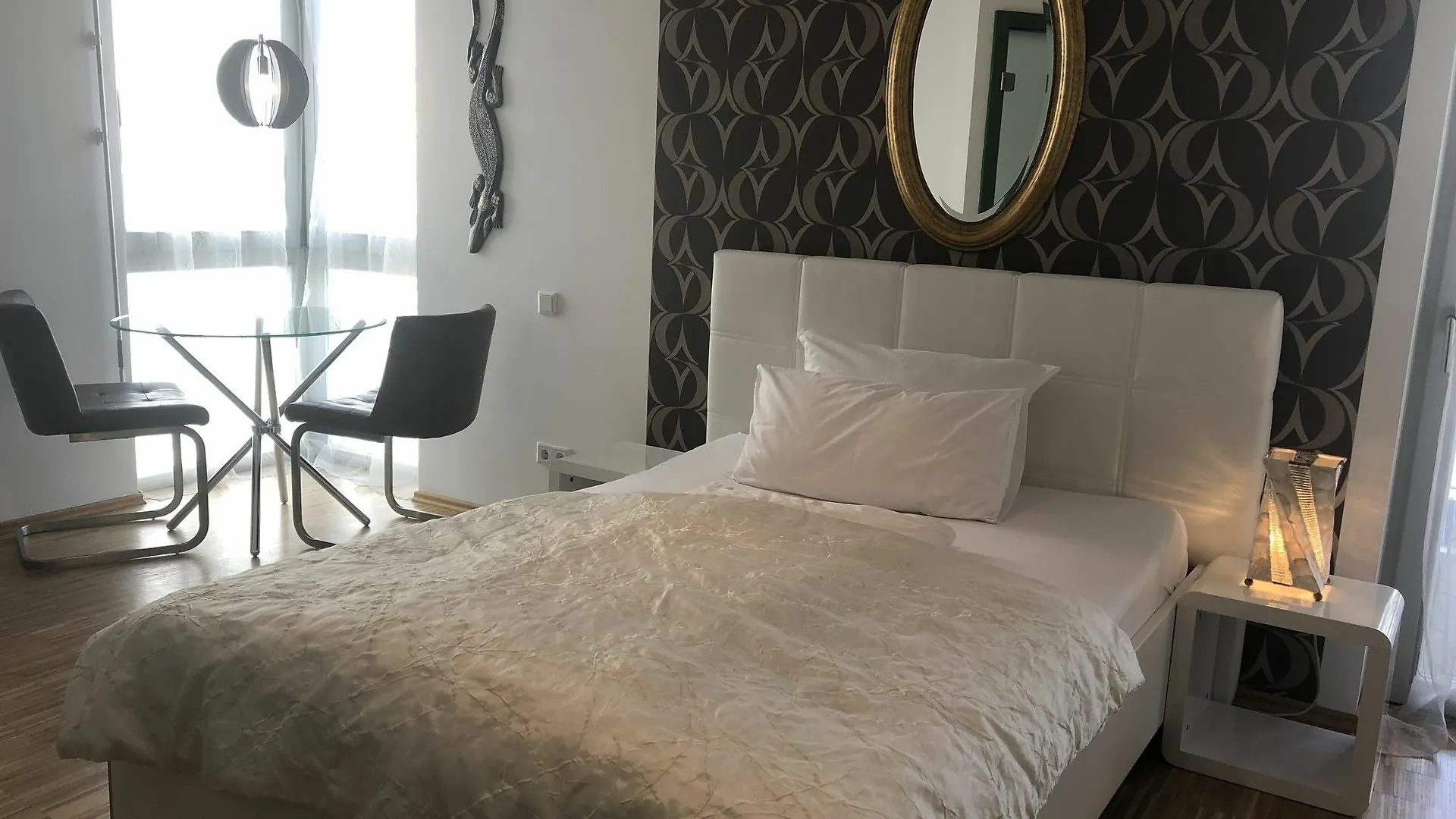Boardinghouse Sunny Apartment Munich